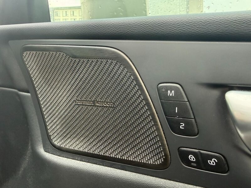 More views of Volvo XC60