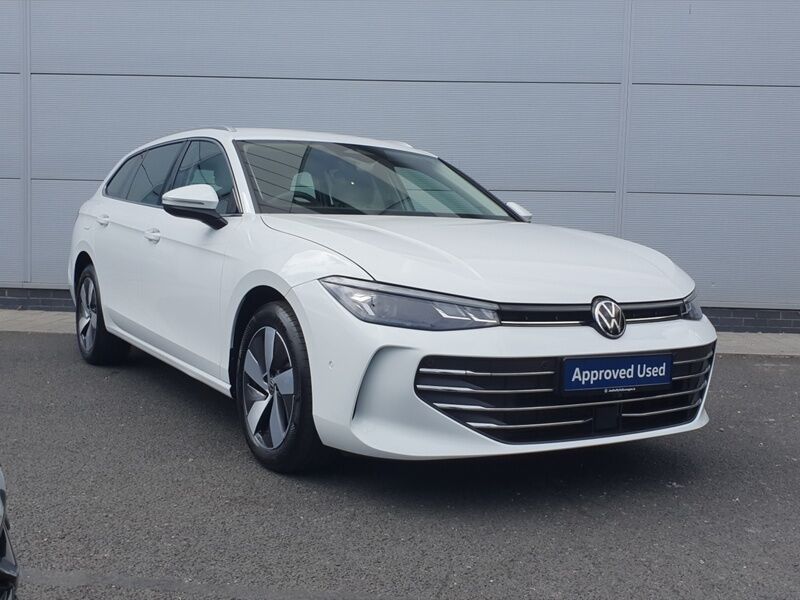 More views of Volkswagen Passat