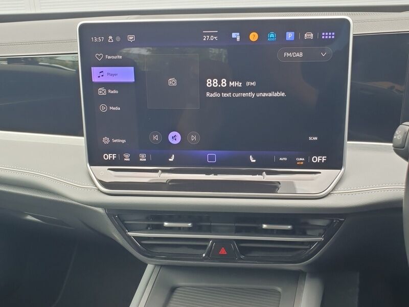 More views of Volkswagen Passat
