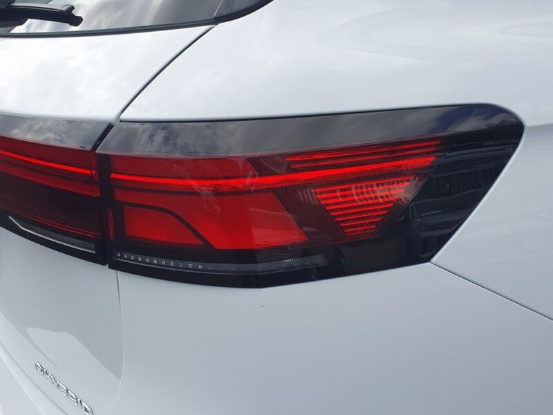 More views of Volkswagen Passat