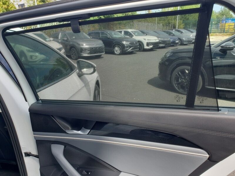 More views of Volkswagen Passat