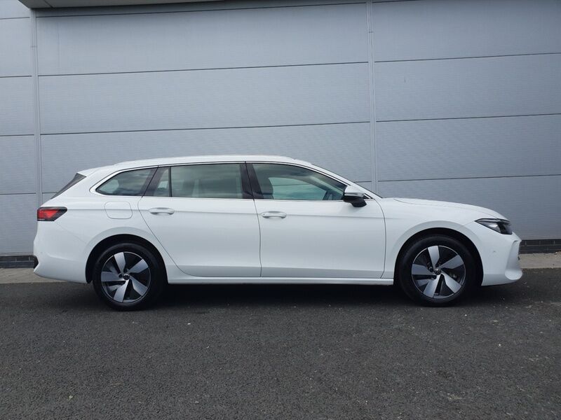 More views of Volkswagen Passat