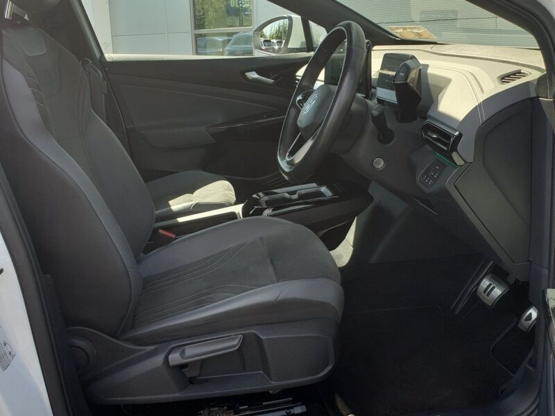 More views of Volkswagen ID.4