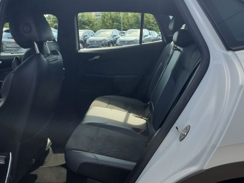 More views of Volkswagen ID.4
