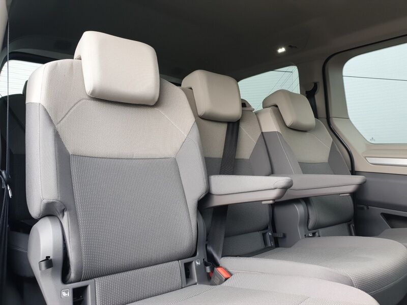 More views of Volkswagen Multivan