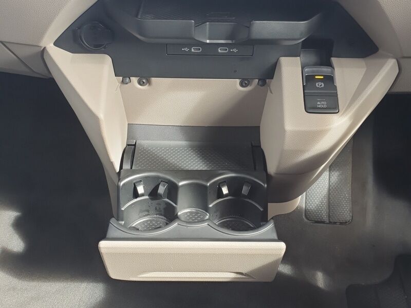 More views of Volkswagen Multivan