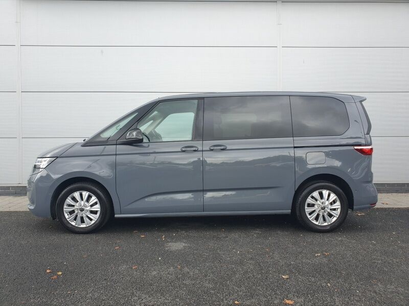 More views of Volkswagen Multivan