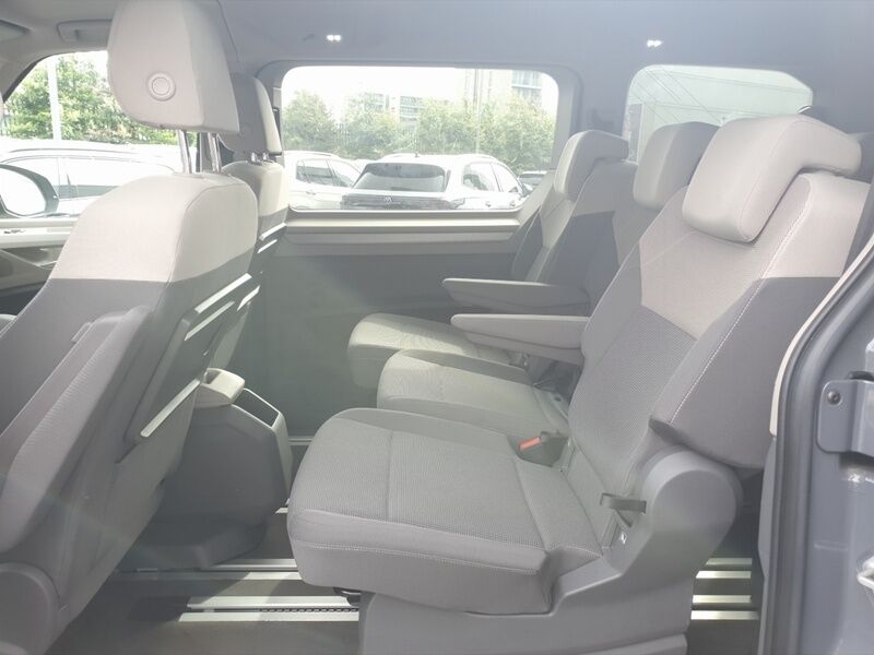 More views of Volkswagen Multivan