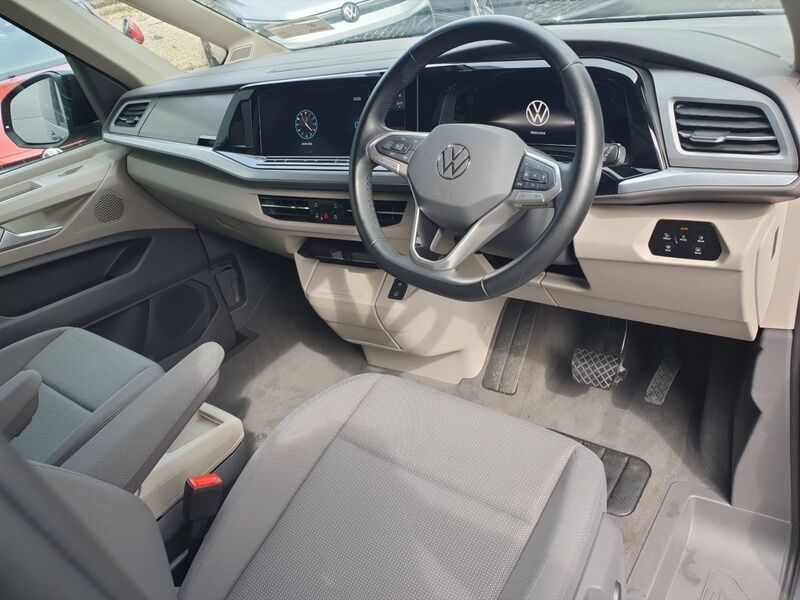 More views of Volkswagen Multivan