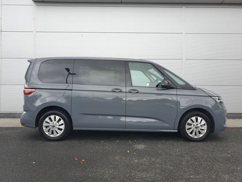 More views of Volkswagen Multivan