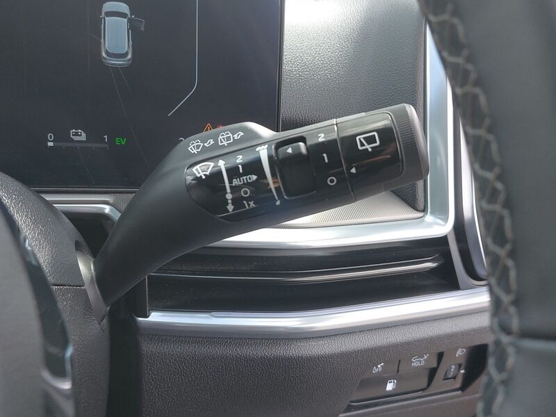 More views of Kia Sorento