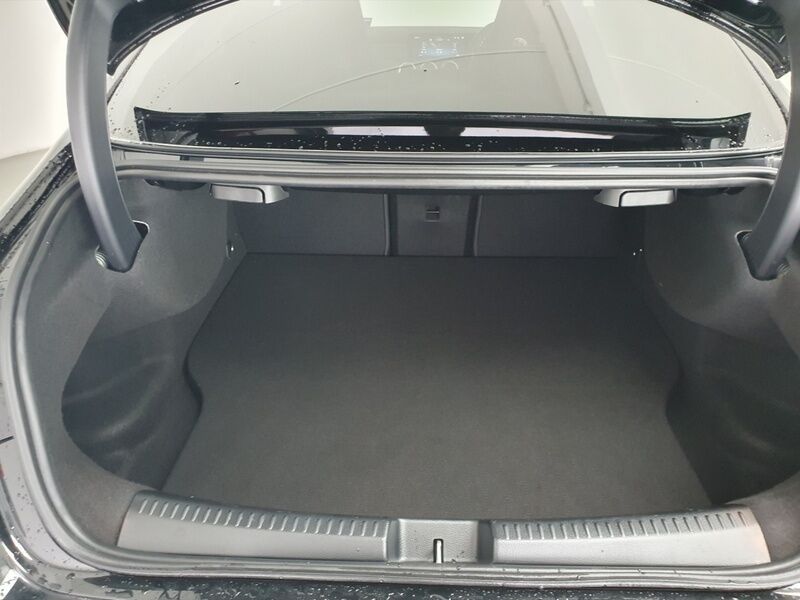 More views of Mercedes-Benz CLA