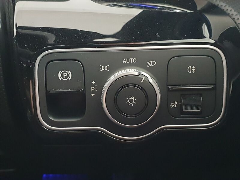 More views of Mercedes-Benz A-Class
