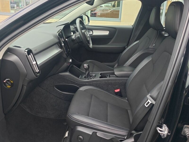 More views of Volvo XC40