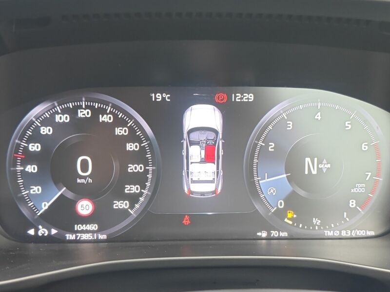 More views of Volvo XC40