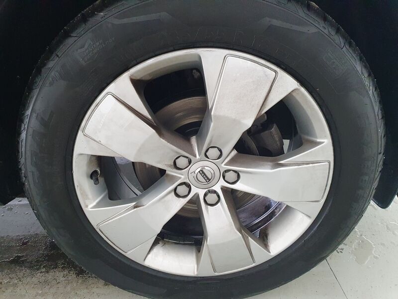 More views of Volvo XC40