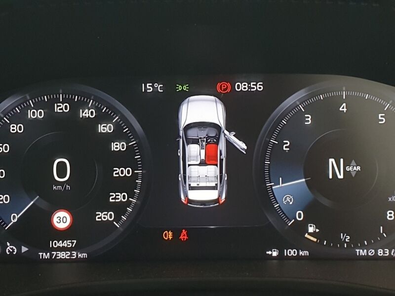 More views of Volvo XC40