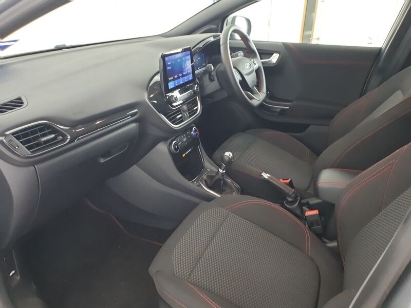 More views of Ford Puma