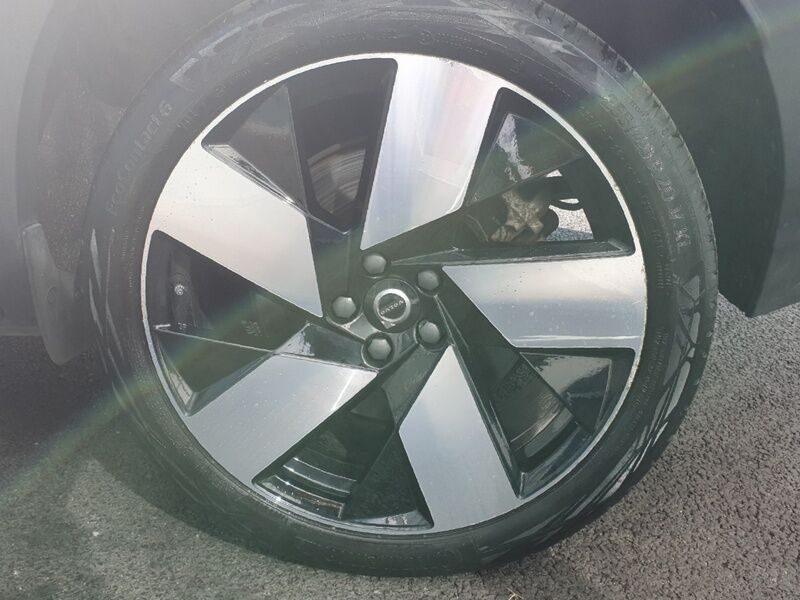 More views of Volvo XC40