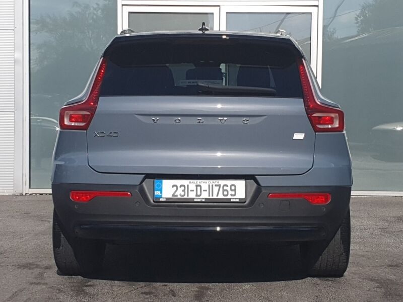 More views of Volvo XC40
