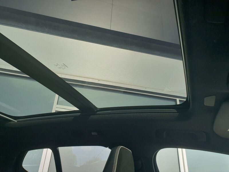 More views of Volvo XC40
