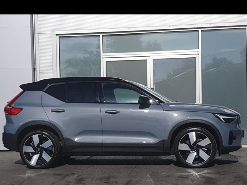 More views of Volvo XC40