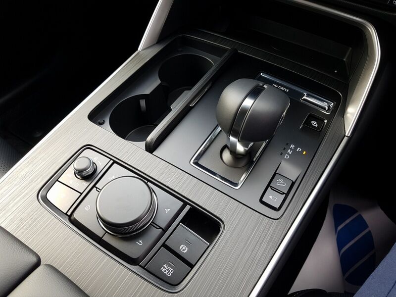 More views of Mazda CX-80
