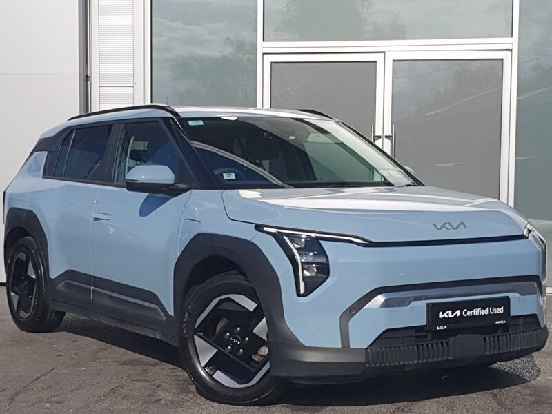 More views of Kia EV3