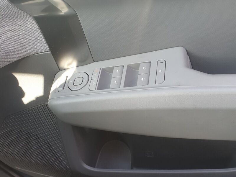 More views of Kia EV3