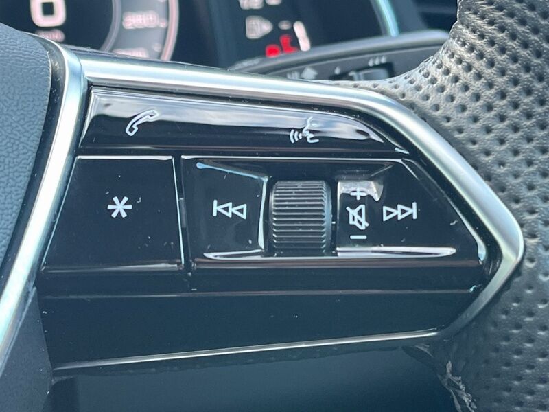 More views of Audi A6