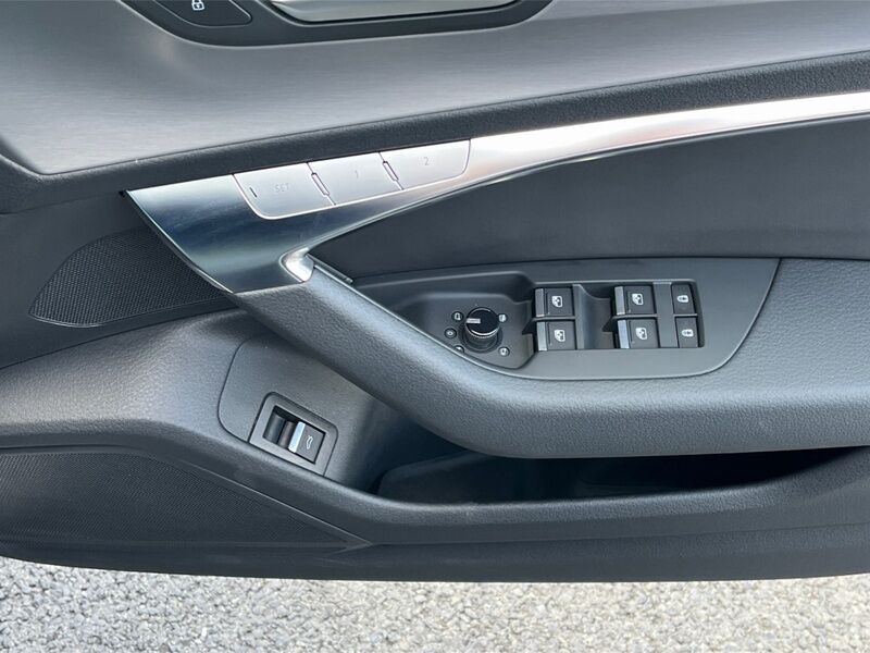 More views of Audi A6