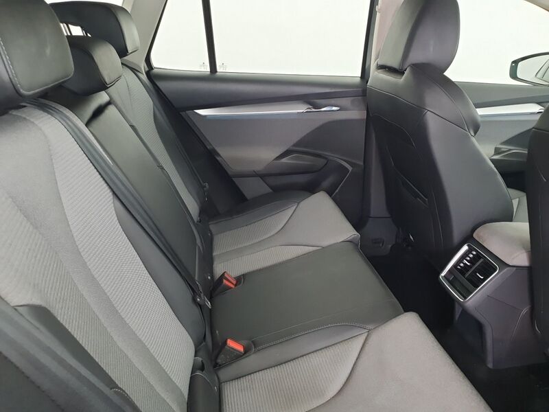 More views of Skoda Enyaq