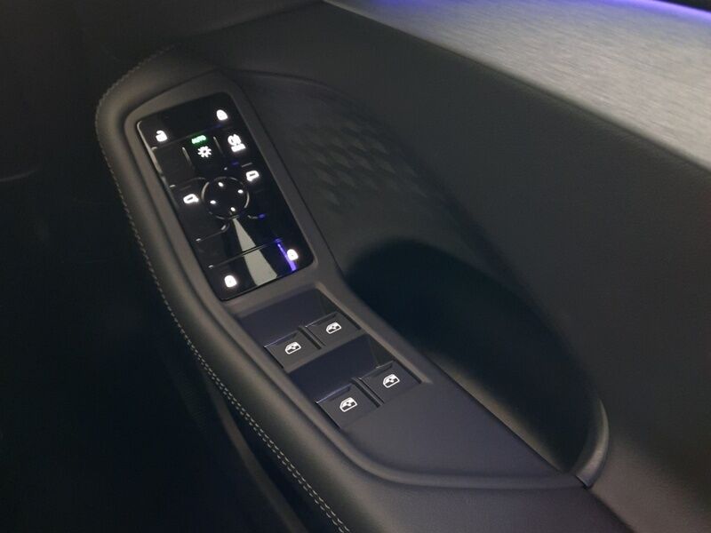 More views of Audi A5