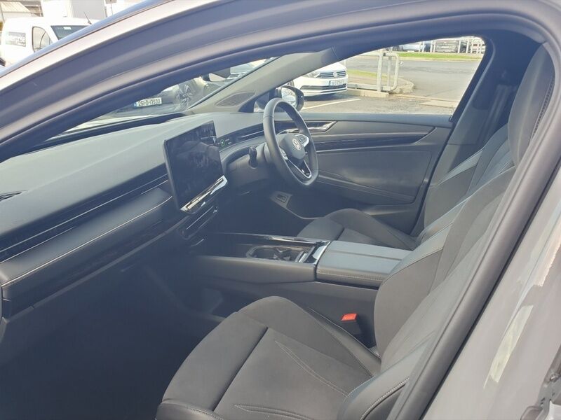 More views of Volkswagen ID.7