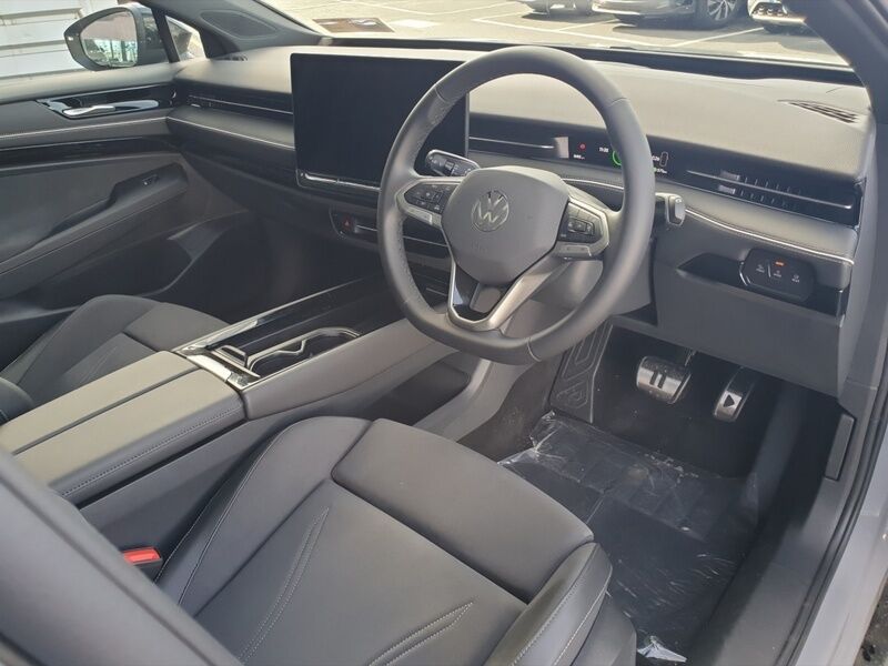 More views of Volkswagen ID.7