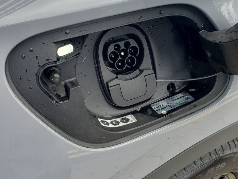 More views of Volkswagen ID.4