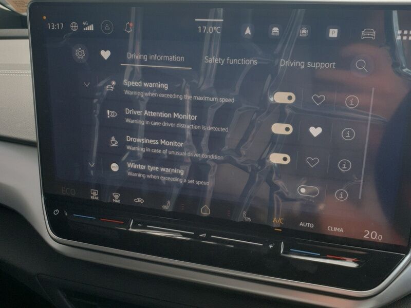 More views of Volkswagen ID.4