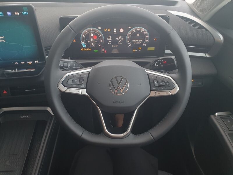 More views of Volkswagen T-Roc