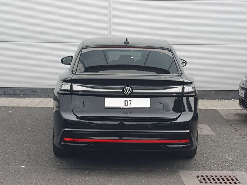More views of Volkswagen ID.7