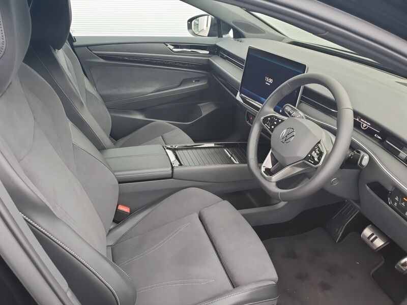 More views of Volkswagen ID.7