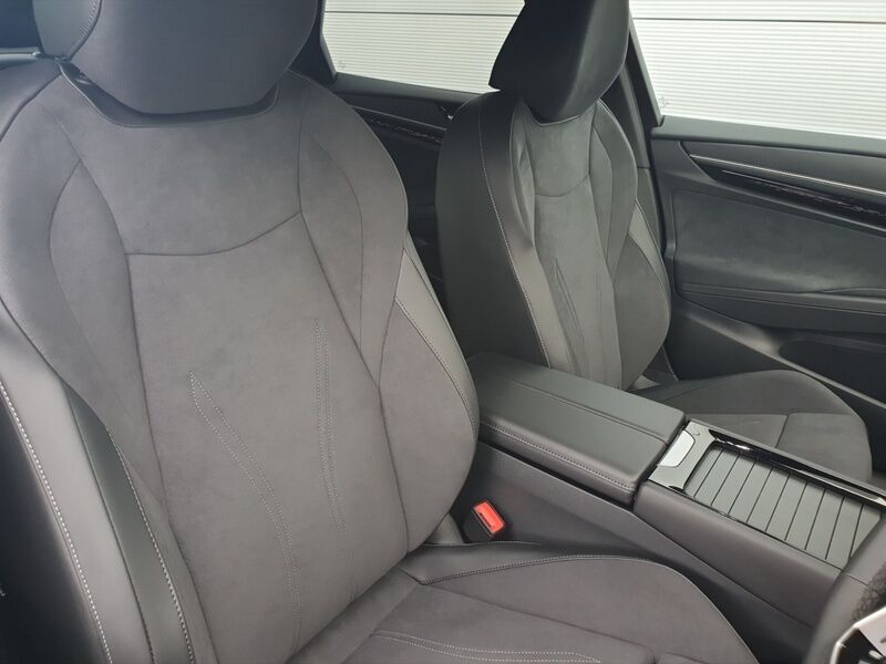 More views of Volkswagen ID.7