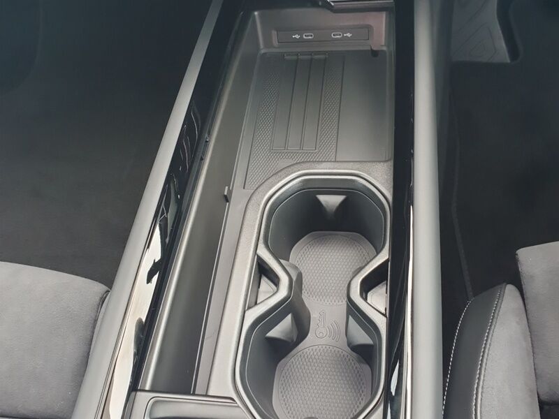 More views of Volkswagen ID.7