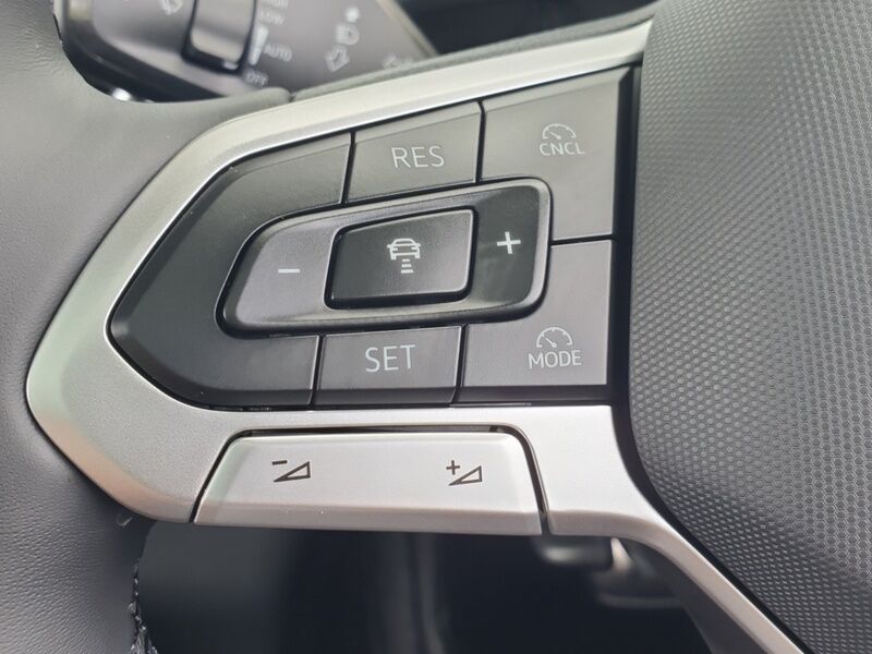 More views of Volkswagen ID.4