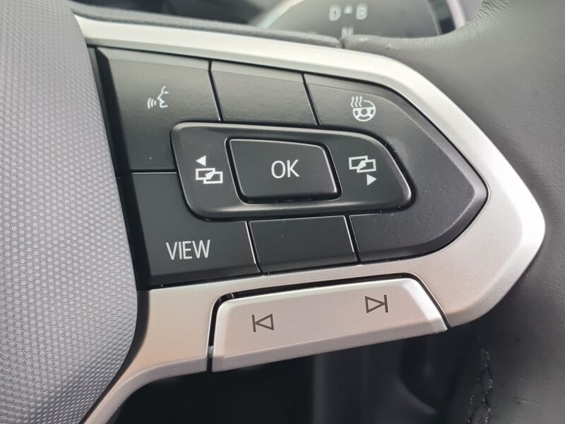 More views of Volkswagen ID.4