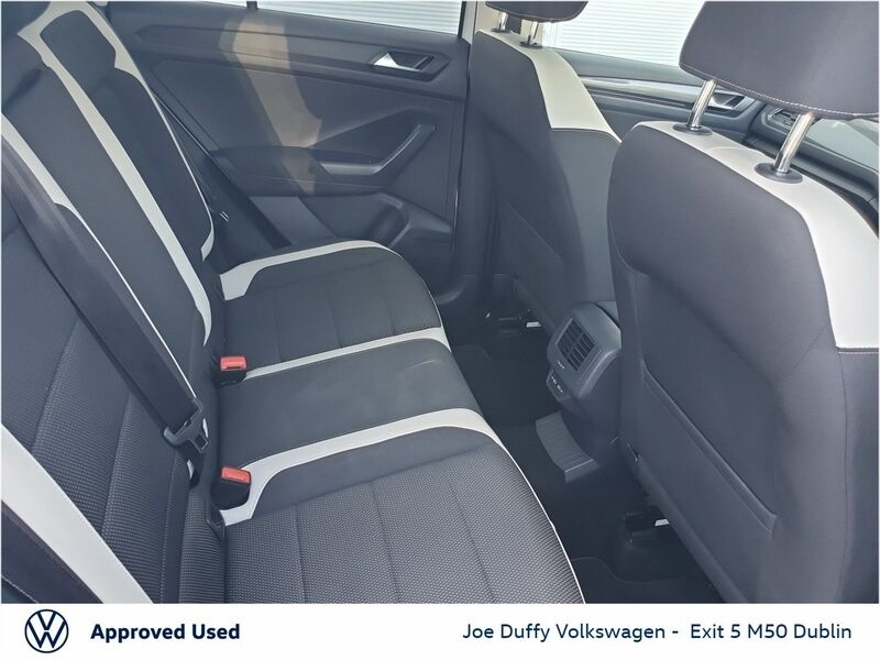More views of Volkswagen T-Roc