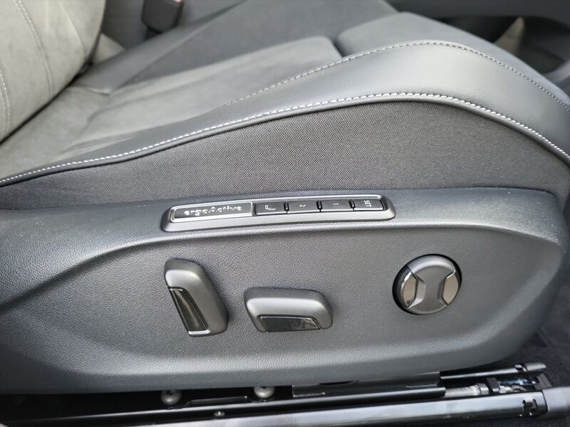 More views of Volkswagen ID.7