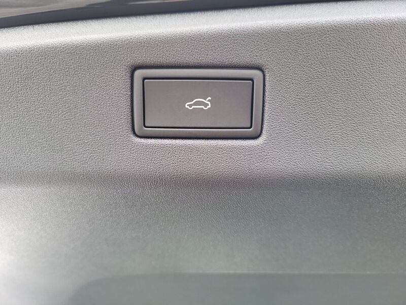 More views of Volkswagen ID.7
