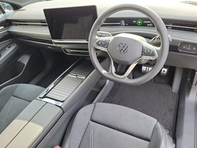 More views of Volkswagen ID.7