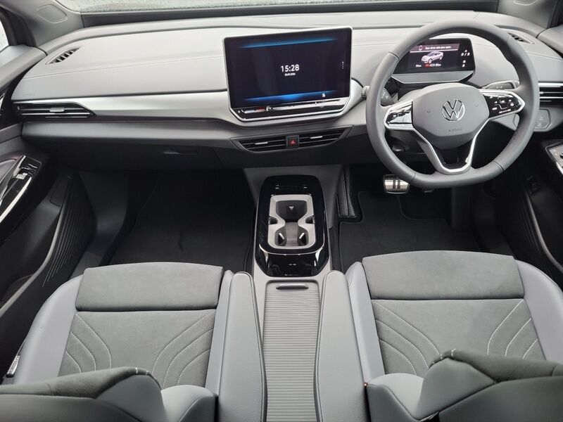 More views of Volkswagen ID.5