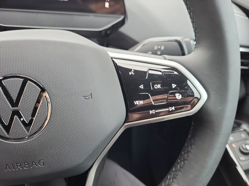 More views of Volkswagen ID.5